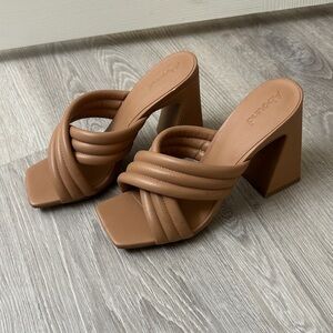 Abound Women's Tan Block Heel Sandals